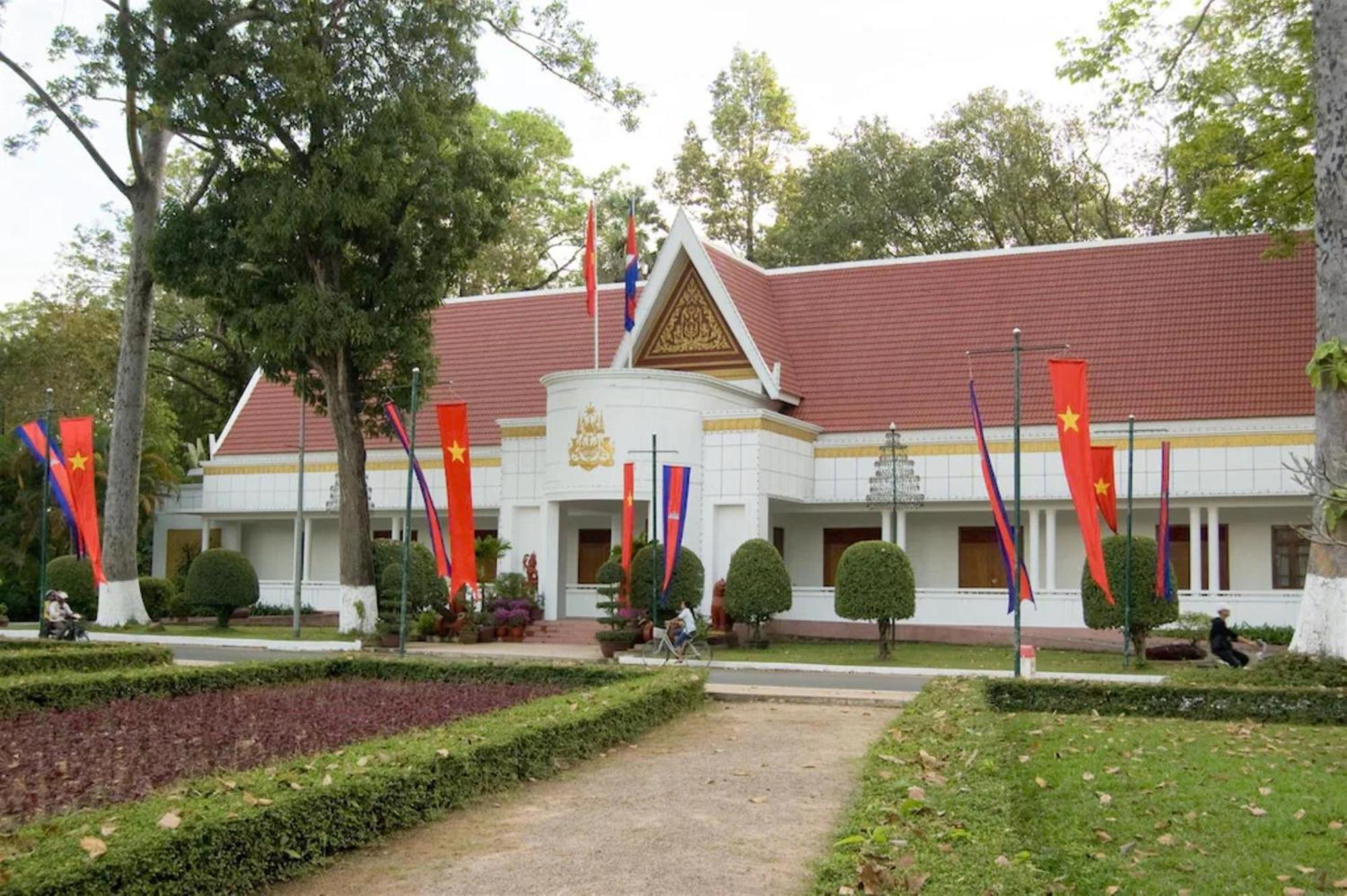 Eg Paradise Angkor Villa Hotel Siem Reap Exterior photo